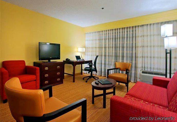 Courtyard By Marriott Hotel Valdosta