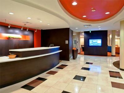 Courtyard By Marriott Hotel