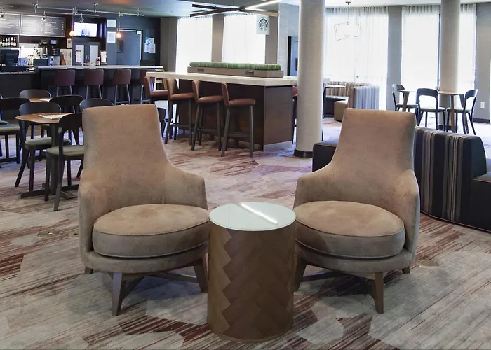 Courtyard By Marriott Valdosta