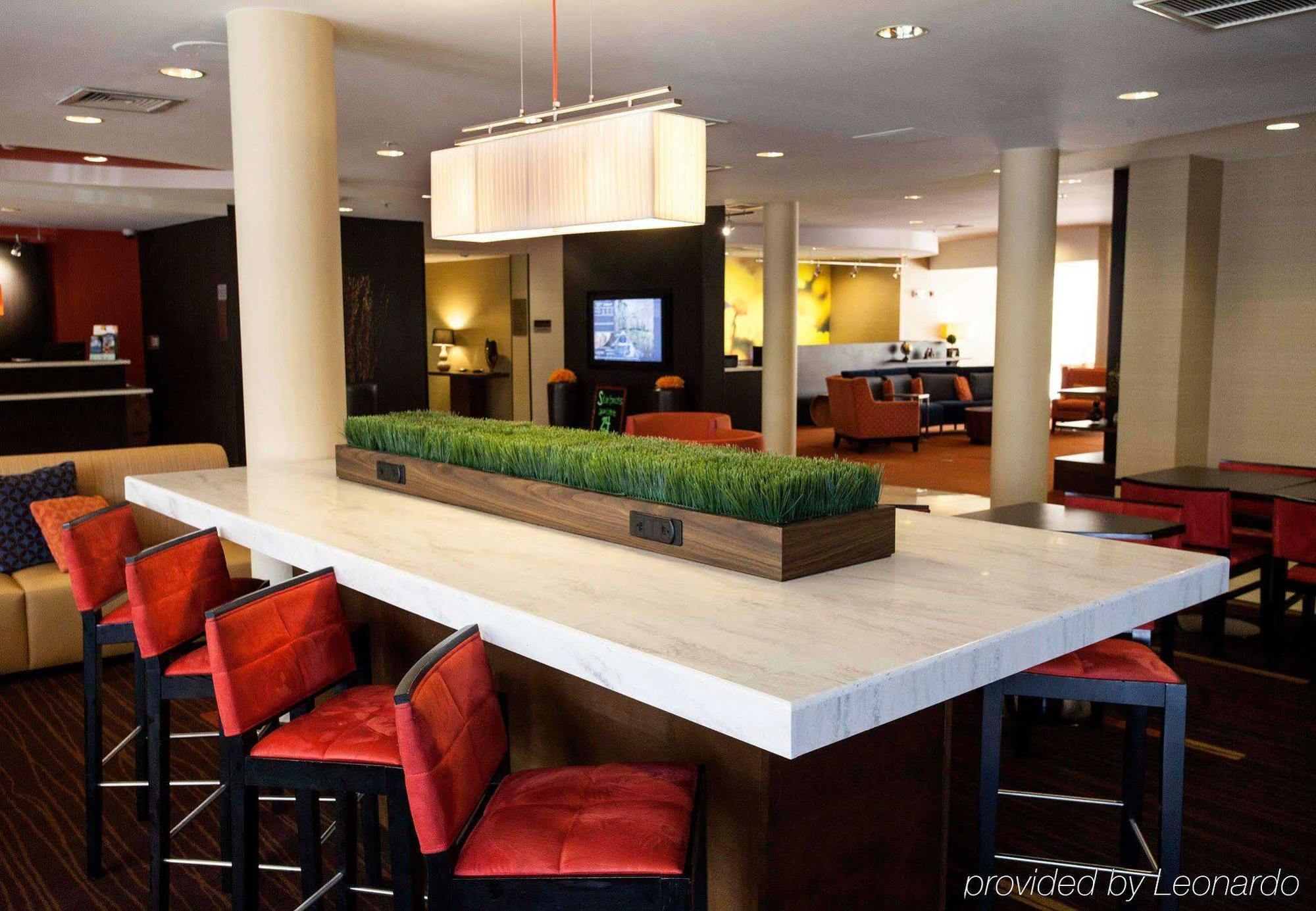 Courtyard By Marriott